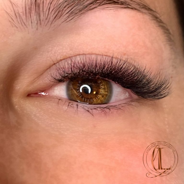 Short Volume Eyelash Extensions