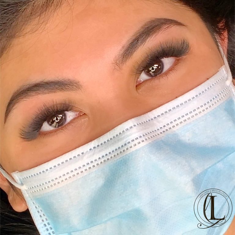 Mega Volume Eyelash extensions Whitby